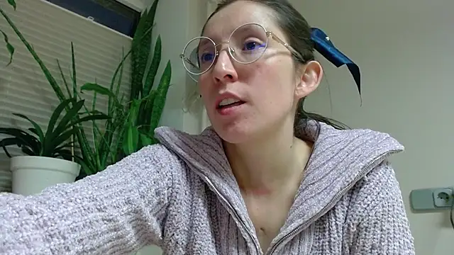 Sophi Cute online show from 02-08-25, 04:04