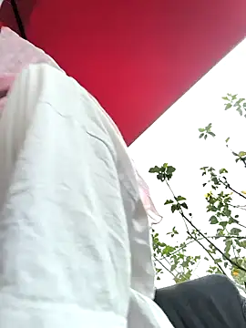 Snapshot of Sam_Sara chatting on 03-06-25, 02:08 Sam Sara online show from 03-06-25, 02:08