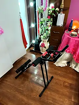 Snapshot of Sam_Sara chatting on 11-15-25, 03:52 Sam Sara online show from 11-15-25, 03:52