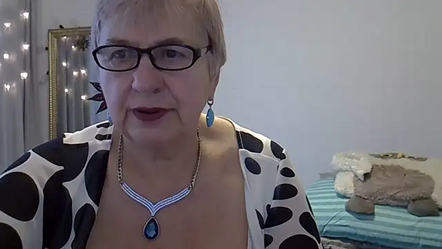 SweetCherry27 online show from 01-17-26, 09:47