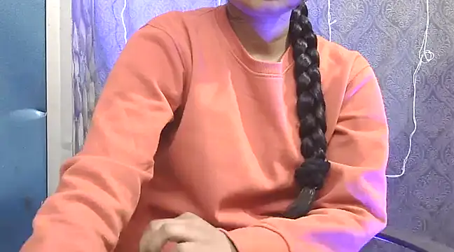 Snapshot of Supriya201 chatting on 12-10-24, 09:33 Supriya201 online show from 12-10-24, 09:33