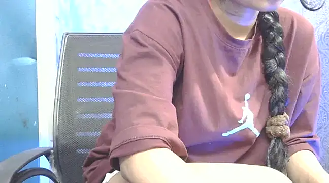 Snapshot of Supriya201 chatting on 01-28-25, 01:49 Supriya201 online show from 01-28-25, 01:49