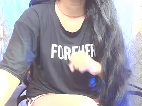 Snapshot of Supriya201 chatting on 03-15-25, 08:26 Supriya201 online show from 03-15-25, 08:26