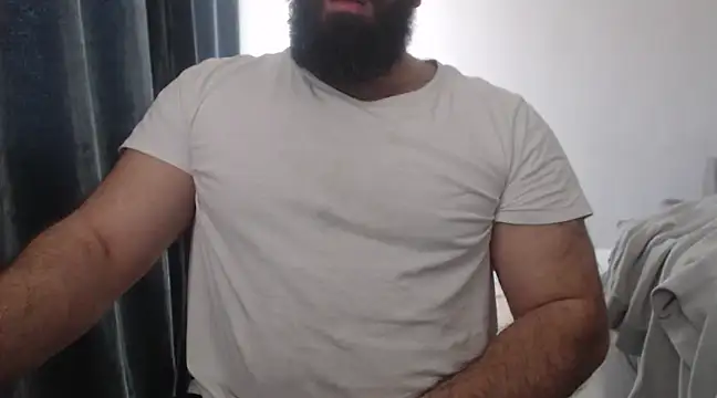 hugemachohandsome online show from 03-10-25, 10:26