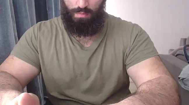 hugemachohandsome online show from 03-11-25, 02:40