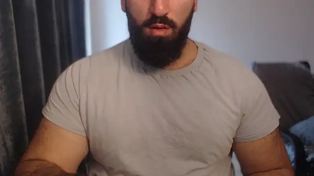 hugemachohandsome online show from 10-06-25, 08:45