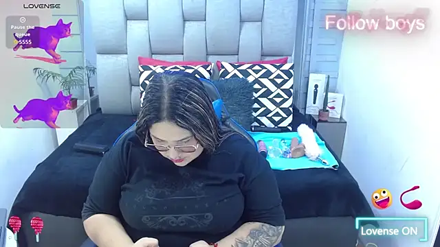 evelin zaens online show from 12-19-25, 04:41