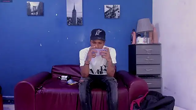 Snapshot of BeMyLover3 chatting on 03-17-25, 10:28 BeMyLover3 online show from 03-17-25, 10:28