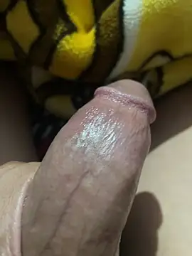 Snapshot of Son_fuck chatting on 02-24-26, 10:08 Son fuck online show from 02-24-26, 10:08