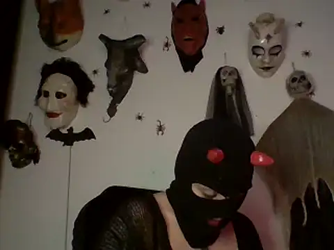 FeticheMacabre online show from 03-16-25, 07:04