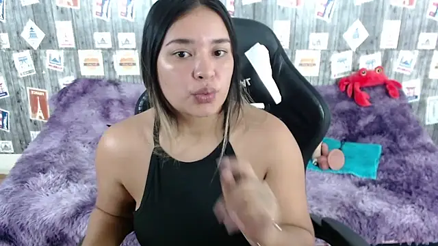 SaraCrow online show from 01-26-25, 05:02