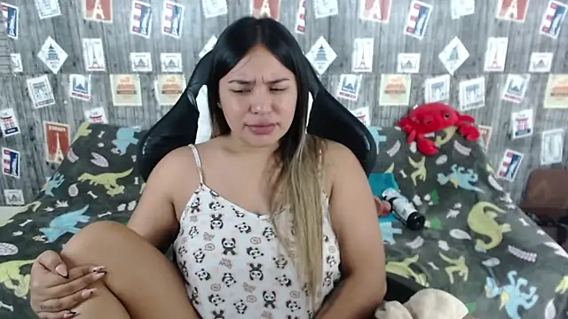 SaraCrow online show from 02-05-25, 08:21