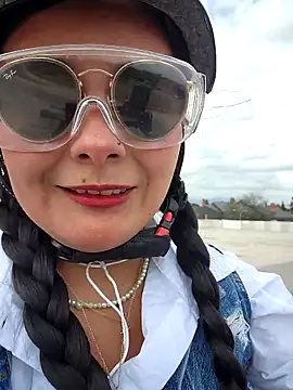 bellapaty online show from 04-29-26, 02:32
