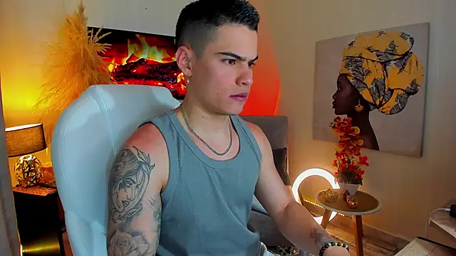 Snapshot of Matias_Murrier chatting on 01-19-25, 11:56 Matias Murrier online show from 01-19-25, 11:56