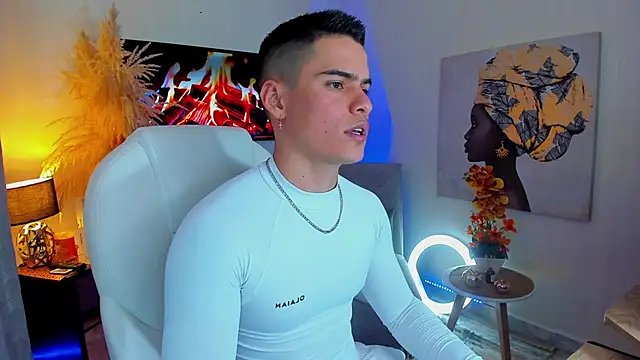 Snapshot of Matias_Murrier chatting on 01-28-25, 02:53 Matias Murrier online show from 01-28-25, 02:53