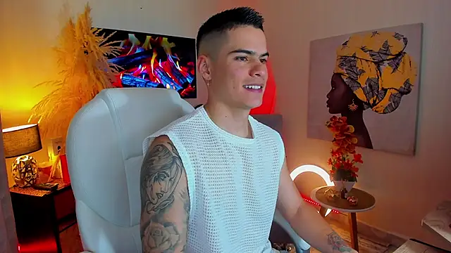 Snapshot of Matias_Murrier chatting on 01-31-25, 11:46 Matias Murrier online show from 01-31-25, 11:46