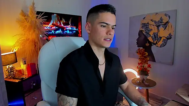 Snapshot of Matias_Murrier chatting on 02-01-25, 11:54 Matias Murrier online show from 02-01-25, 11:54