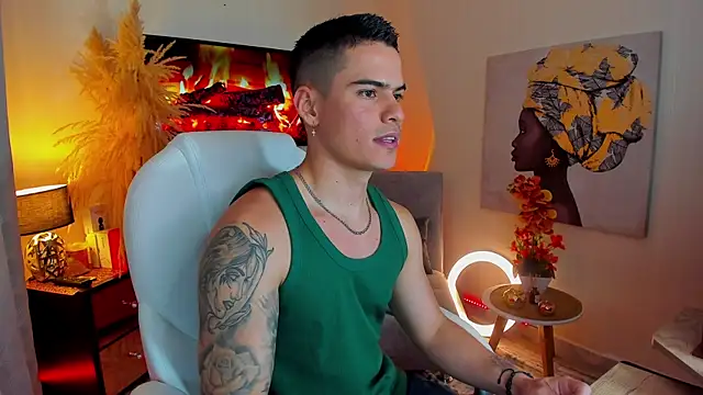 Snapshot of Matias_Murrier chatting on 02-04-25, 02:43 Matias Murrier online show from 02-04-25, 02:43