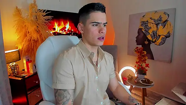 Snapshot of Matias_Murrier chatting on 03-05-25, 11:49 Matias Murrier online show from 03-05-25, 11:49