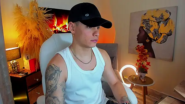 Snapshot of Matias_Murrier chatting on 03-06-25, 12:19 Matias Murrier online show from 03-06-25, 12:19