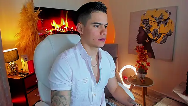 Snapshot of Matias_Murrier chatting on 03-13-25, 11:51 Matias Murrier online show from 03-13-25, 11:51