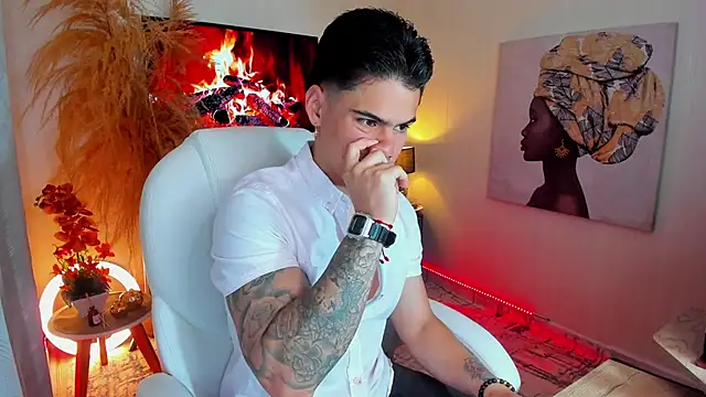 Snapshot of Matias_Murrier chatting on 09-10-25, 11:32 Matias Murrier online show from 09-10-25, 11:32