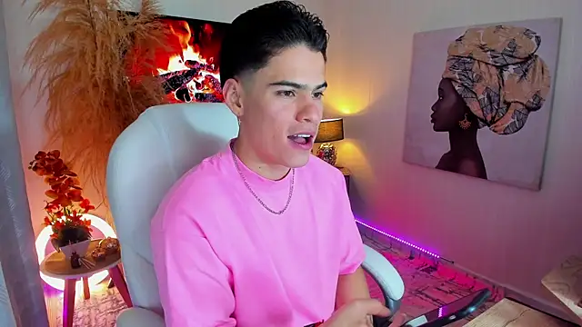 Snapshot of Matias_Murrier chatting on 09-24-25, 11:24 Matias Murrier online show from 09-24-25, 11:24