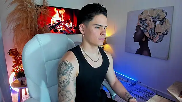 Snapshot of Matias_Murrier chatting on 10-06-25, 11:51 Matias Murrier online show from 10-06-25, 11:51