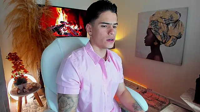 Snapshot of Matias_Murrier chatting on 10-15-25, 11:54 Matias Murrier online show from 10-15-25, 11:54