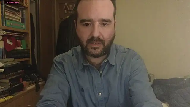 curiosillo83 online show from 02-27-25, 01:48