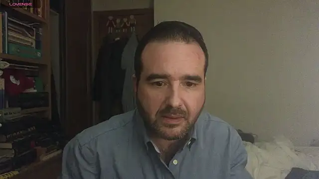 curiosillo83 online show from 03-09-25, 04:27