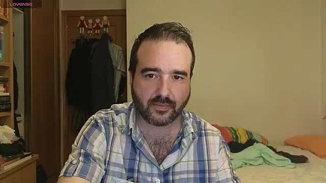 curiosillo83 online show from 09-20-25, 01:01