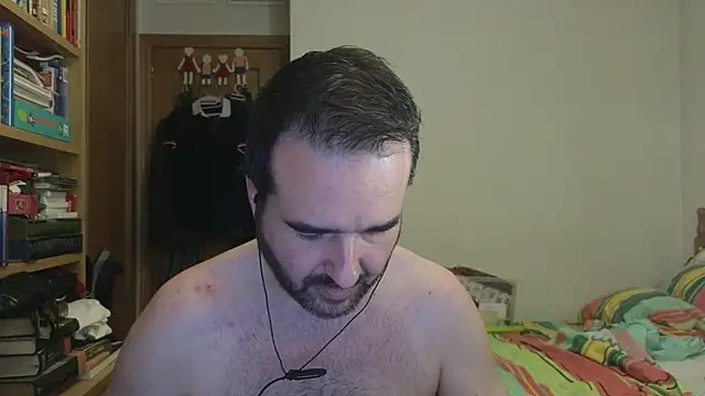Snapshot of curiosillo83 chatting on 05-31-26, 02:57 curiosillo83 online show from 05-31-26, 02:57