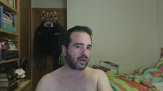 Snapshot of curiosillo83 chatting on 05-31-26, 06:09 curiosillo83 online show from 05-31-26, 06:09