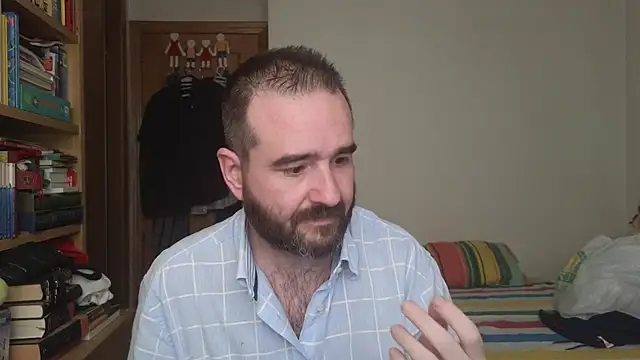 curiosillo83 online show from 07-24-26, 01:53