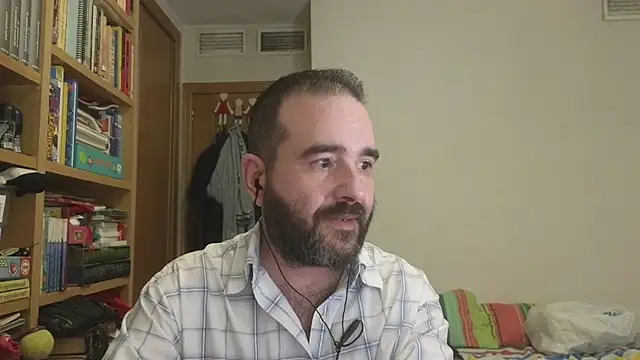 curiosillo83 online show from 07-28-26, 08:52