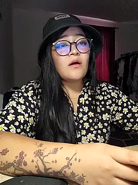 Sakura 0505 online show from 11-22-25, 08:08