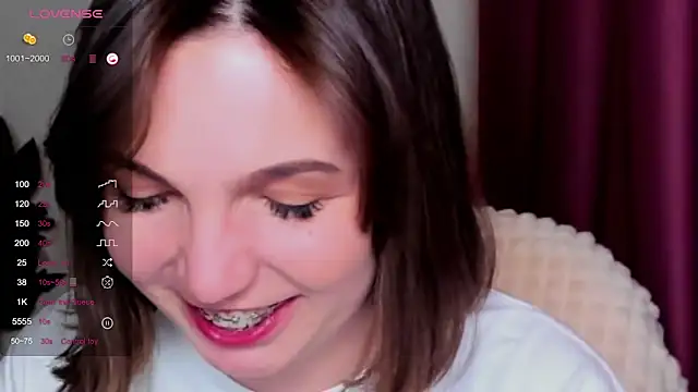 KindHazelHere  online show from 02-20-25, 07:30