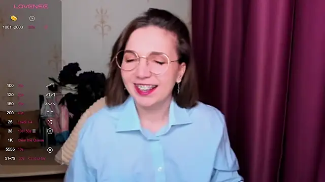 KindHazelHere  online show from 02-28-25, 05:15