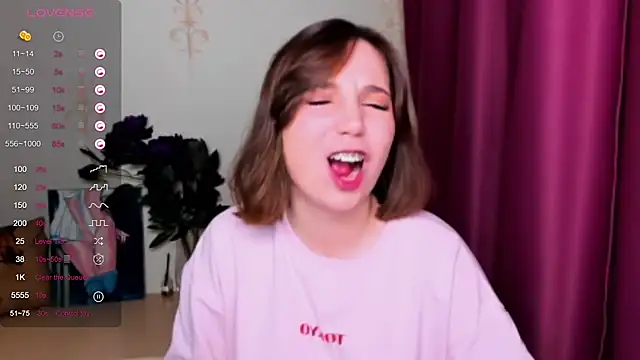 KindHazelHere  online show from 03-14-25, 08:17