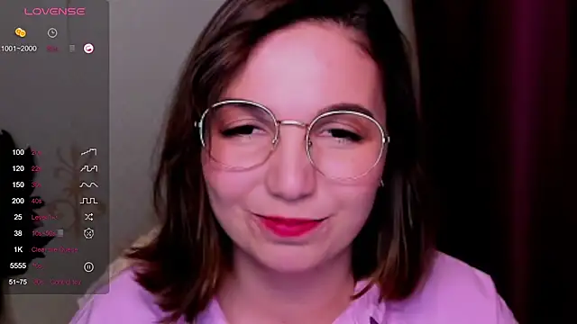 KindHazelHere  online show from 03-21-25, 02:18