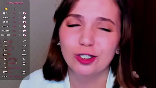 KindHazelHere  online show from 03-21-25, 11:12