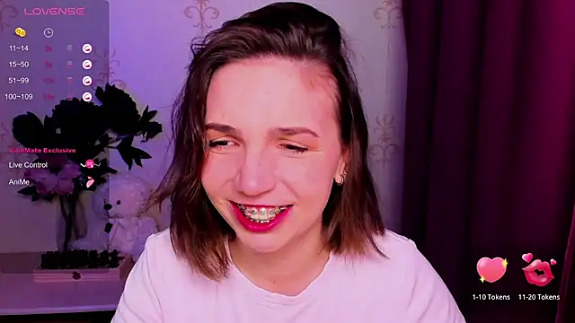 KindHazelHere  online show from 02-22-26, 10:30