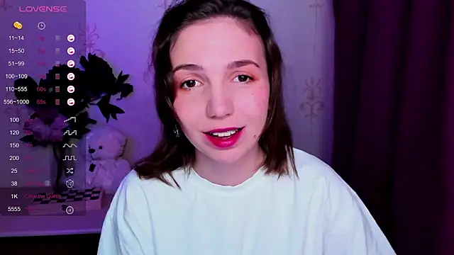 KindHazelHere  online show from 04-07-26, 12:11