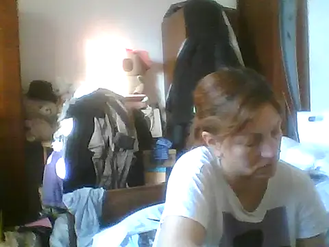 Snapshot of ShawnaAdams chatting on 05-11-26, 03:40 ShawnaAdams online show from 05-11-26, 03:40