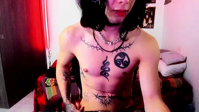 Snapshot of dussk_ chatting on 12-07-24, 08:33 dussk online show from 12-07-24, 08:33