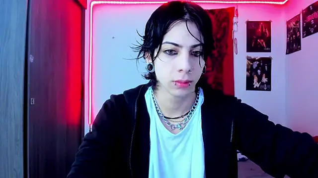 Snapshot of dussk_ chatting on 01-04-25, 05:58 dussk online show from 01-04-25, 05:58