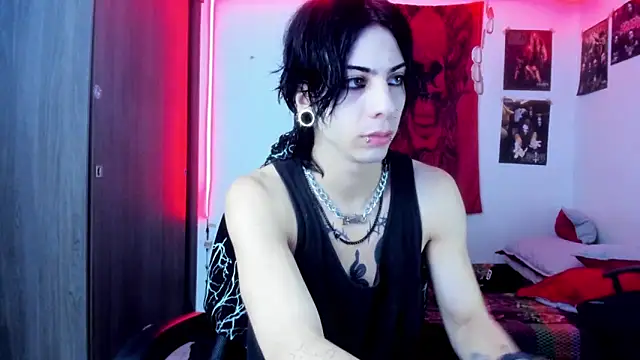 Snapshot of dussk_ chatting on 02-03-25, 04:35 dussk online show from 02-03-25, 04:35