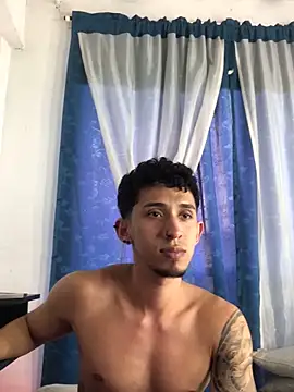 Snapshot of stevenSEX123 chatting on 09-16-25, 09:16 stevenSEX123 online show from 09-16-25, 09:16