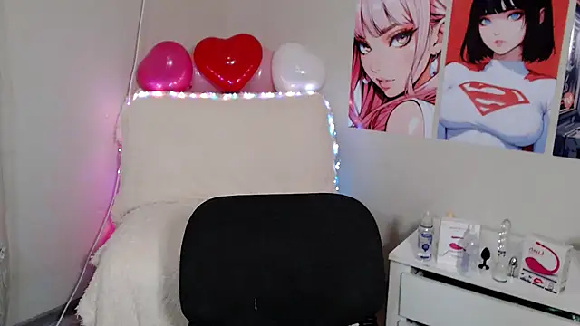 Snapshot of Moertomlly chatting on 02-20-25, 09:44 Moertomlly online show from 02-20-25, 09:44